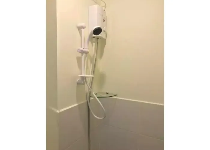 Apartment Shanilyn Residency Urban Deca Towers Edsa Mandaluyong,unlimited Internet And Netflix Manila